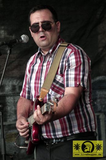 Smooth Beans (ESP) 12. Riverside Stomp - Reduit, Mainz-Kastel 09. Juli 2016 (11).JPG